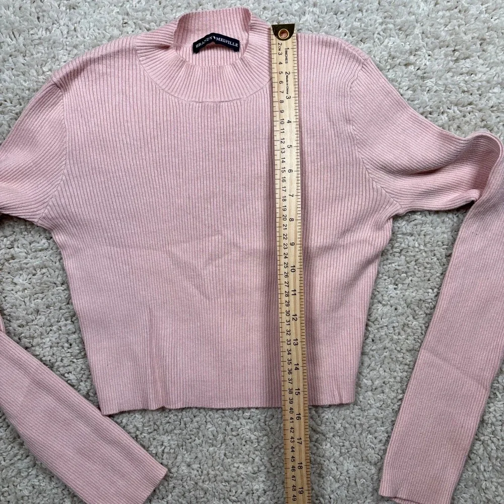Brandy Melville Pink Ribbed Mock Neck Cropped Sweater Long Sleeve‎ Top One Size